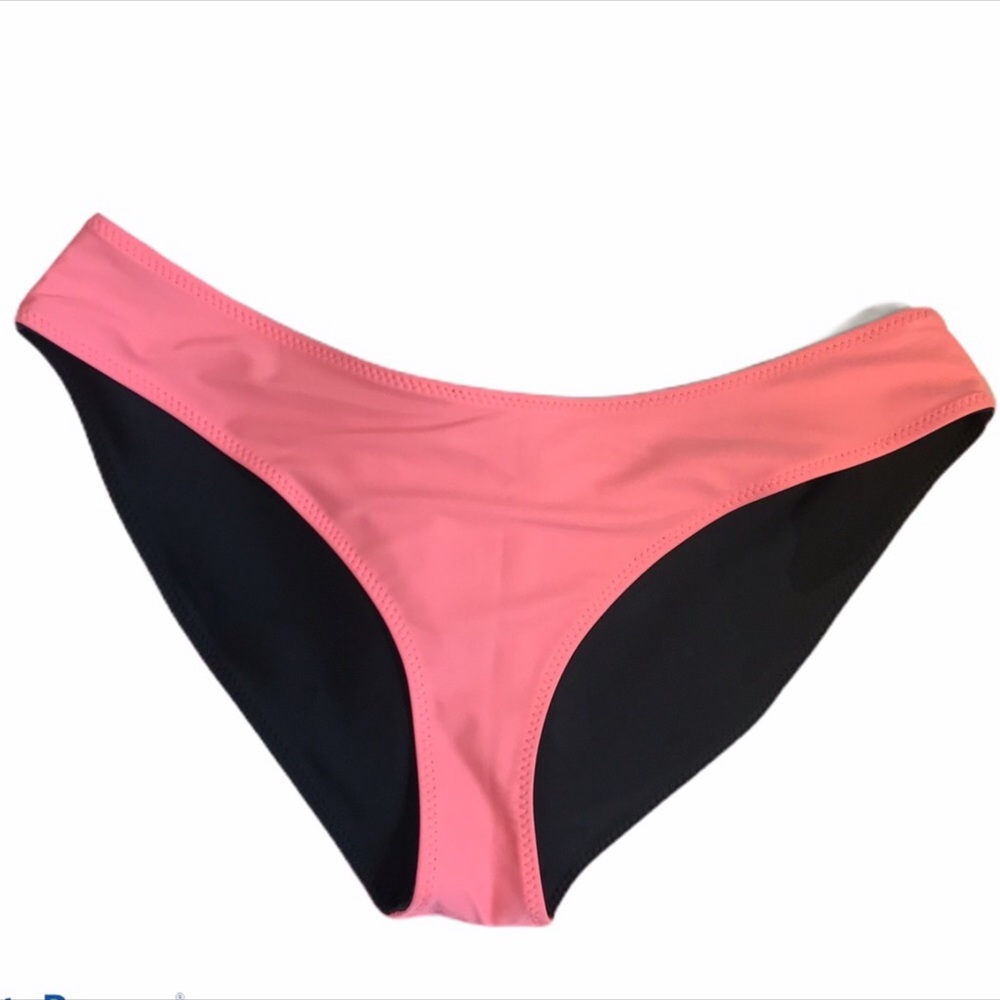 Fabletics Olivia Reversible Bikini Bottom NWT